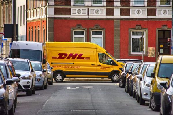 dhl g5d46a8e69 640
